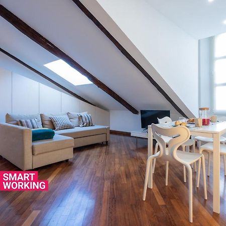 The Roof House Near Piazza San Carlo By Wonderful Italy Appartamento Torino Esterno foto
